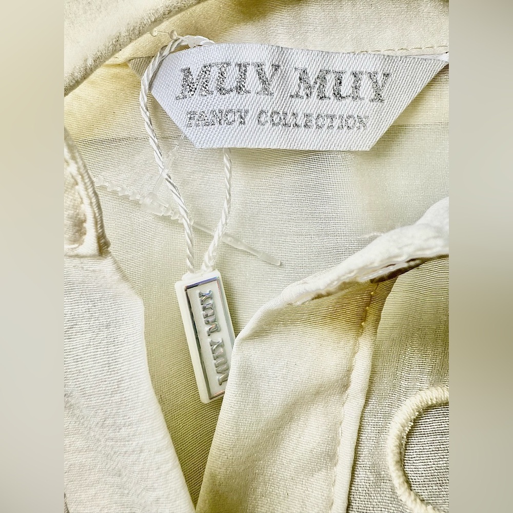 COPY - MUY MUY Cream Sheer Blouse with Bow Details - Picture 6 of 6